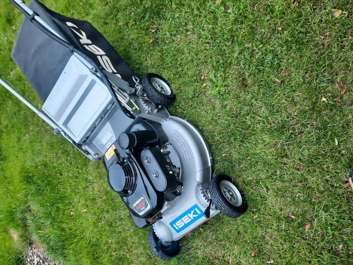 Tondeuse autotractée 2 vitesses  iseki honda gxv160, Jardin & Terrasse, Tondeuses à gazon, Comme neuf, Tondeuses à gazon à essence