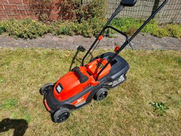 black&decker grasmaaier  beschikbaar voor biedingen