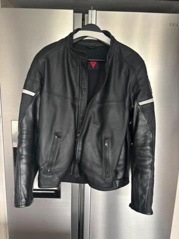 Dainese 2-delig motorpak als nieuw…. beschikbaar voor biedingen