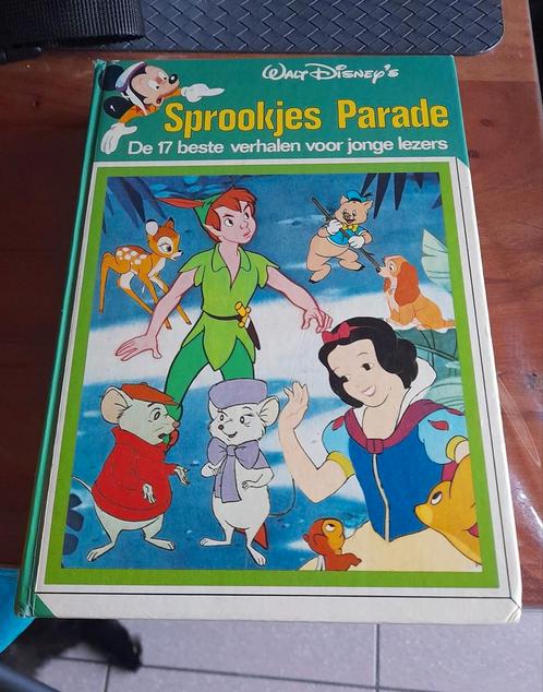 Walt disney sprookjes parade, Boeken, Kinderboeken | Jeugd | 10 tot 12 jaar, Zo goed als nieuw, Ophalen