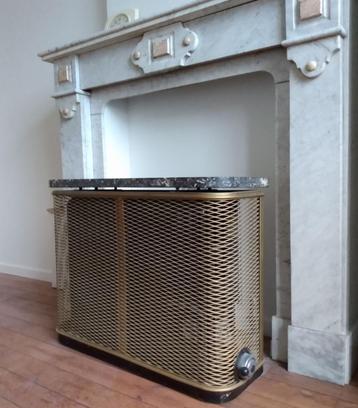 Mooie vintage gaskachel Haller-Meurer-Werke (Hasselt) beschikbaar voor biedingen