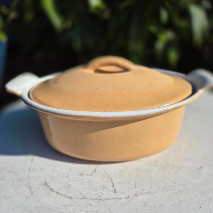 FE Belgium cocotte nr 18. Gietijzer en emaille., Antiek en Kunst, Antiek | Email, Ophalen of Verzenden