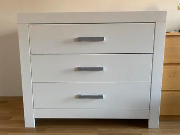 Commode (merk Paidi, reeks fiona) beschikbaar voor biedingen