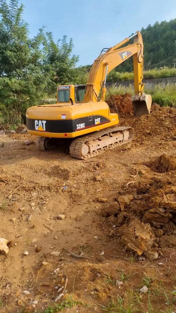 Caterpillar 320cl (année de construction 2006), Articles professionnels, Machines & Construction | Grues & Excavatrices, Excavatrice