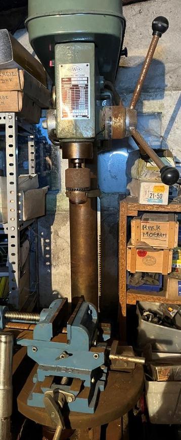 Kolomboor, ReNew CF16 + kruisslede bankschroef nieuw beschikbaar voor biedingen