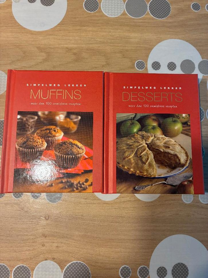Simpelweg lekker: muffins en dessserts, Boeken, Kookboeken, Zo goed als nieuw, Taart, Gebak en Desserts, Ophalen of Verzenden