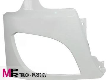DAF CF Frontplaat koplamppaneel rechts E6 Nieuw - 1881351N - beschikbaar voor biedingen
