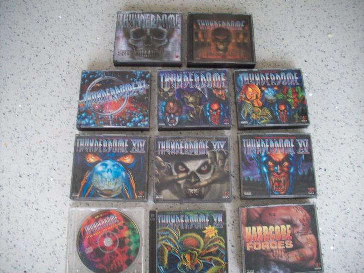 lot cd's tunderdome, CD & DVD, CD Singles, Utilisé, Rock et Metal, Enlèvement ou Envoi