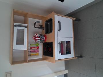 Speelgoedkeuken ikea in zeer goede en propere staat! beschikbaar voor biedingen