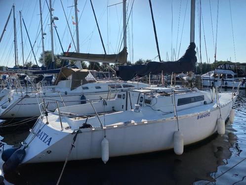 First 32 Bénéteau zeilboot - nieuwe motor, Watersport en Boten, Kajuitzeilboten en Zeiljachten, Gebruikt, Tourjacht of Cruiser