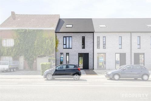 Huis te koop in Wevelgem, 4 slpks, Immo, Huizen en Appartementen te koop, Vrijstaande woning