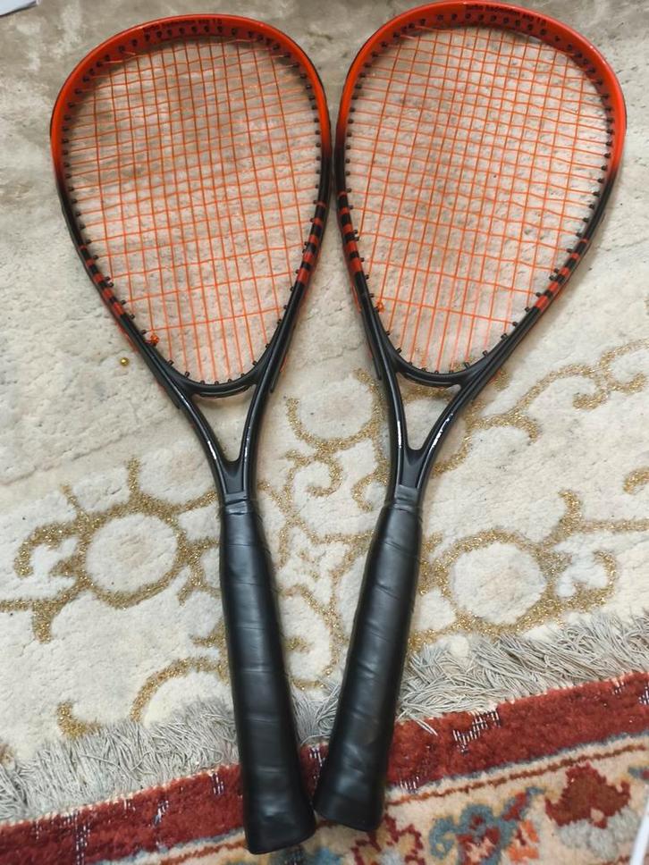 2 raquettes de squash Head Gravity + housse Razzy, Sport en Fitness, Tennis, Zo goed als nieuw, Head, Ophalen of Verzenden