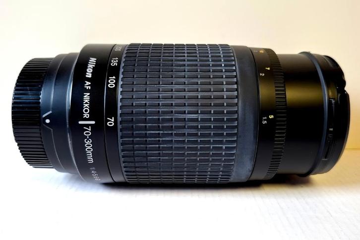 Nikon AF Nikkor 70-300mm f/4-5.6G, TV, Hi-fi & Vidéo, Photo | Lentilles & Objectifs, Utilisé, Téléobjectif, Zoom, Enlèvement ou Envoi
