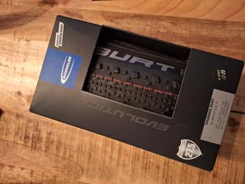 SCHWALBE Thunder burt 54-584 27.5x2.10 addix superground TLE beschikbaar voor biedingen