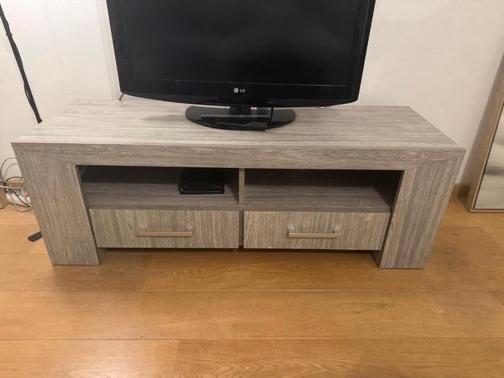 Meuble TV, Maison & Meubles, Armoires | Mobilier de télévision, Utilisé, Moins de 100 cm, 100 à 150 cm, 25 à 50 cm, Autres matériaux