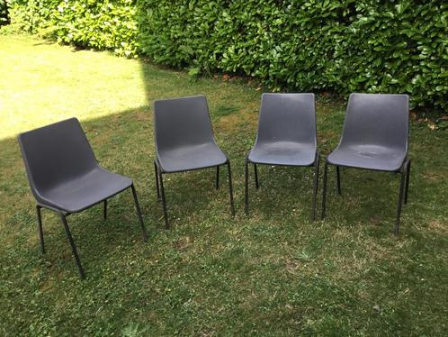 4 S&H 'stapelbare' stoelen ~~ 20€ (alle 4), Huis en Inrichting, Stoelen, Gebruikt, Vier, Metaal, Grijs