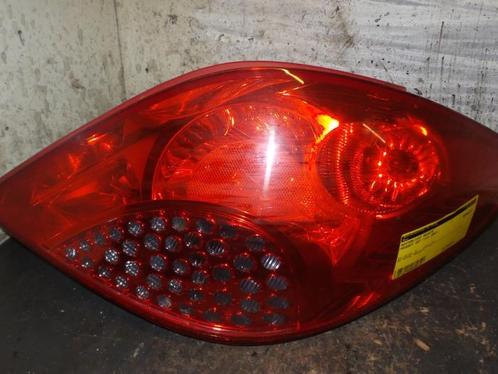Achterlicht rechts van een Peugeot 207, Auto-onderdelen, Verlichting, Peugeot, Gebruikt, 3 maanden garantie, Ophalen of Verzenden