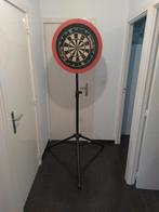 Dartstandaard + gebruikt blade 5 dartsbord + surroundring, Sport en Fitness, Darts, Ophalen, Gebruikt
