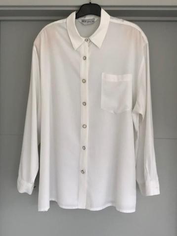Witte dames blouse lange mouw / maat 52 beschikbaar voor biedingen