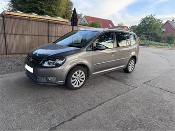Vw touran - 1.4 benz - 163 000km - nieuwe distributie beschikbaar voor biedingen