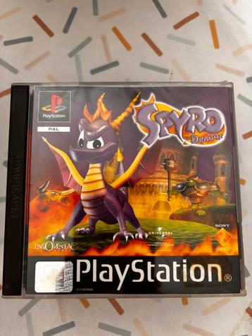 Ps1 met 5 games beschikbaar voor biedingen