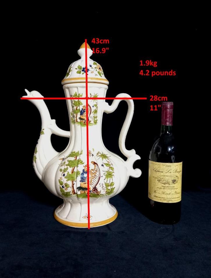 Immense Aardewerk Kan Met Drakentuit – 'Vieux Moustier, Antiek en Kunst, Antiek | Keramiek en Aardewerk, Ophalen of Verzenden