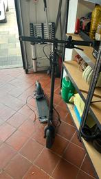 elektrische step ninebot f2 + oplader, Fietsen en Brommers, Steps, Ophalen, Zo goed als nieuw