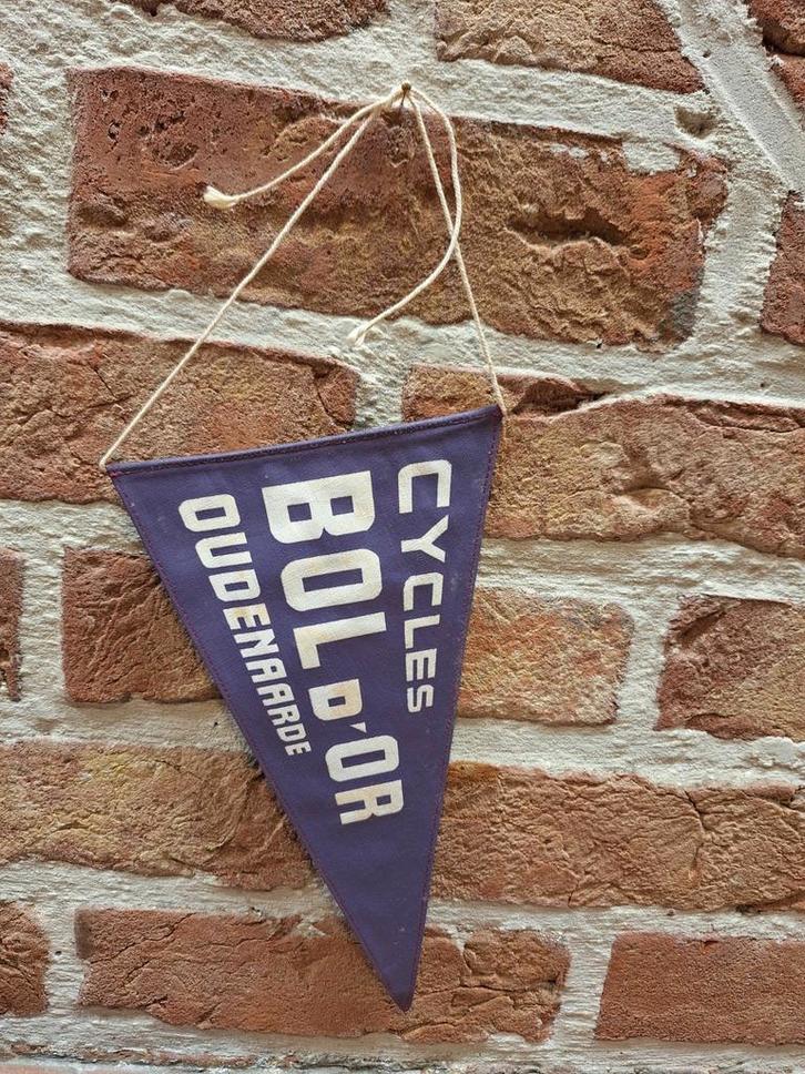 Ancien fanion de vélo Cycles Bol d'Or Oudenaarde, Collections, Marques & Objets publicitaires, Utilisé, Ustensile, Enlèvement ou Envoi