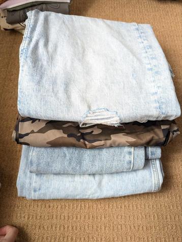 Groot pakket met herfst-winterkleren voor meisjes 140-146 beschikbaar voor biedingen
