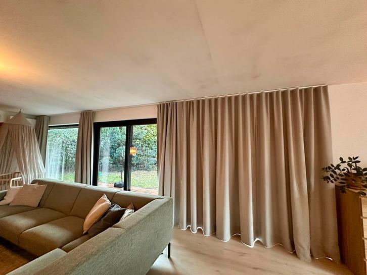 Wavz gordijnen Leenbakker, Huis en Inrichting, Stoffering | Gordijnen en Lamellen, Zo goed als nieuw, Beige, Ophalen