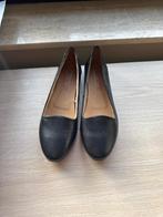 Ballerines en vraie cuire, Enlèvement, Ballerines