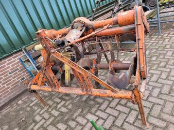 spitmachine 1.5 mtr Farmax beschikbaar voor biedingen
