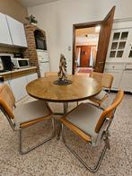 Vintage ronde houten tafel + set van 4 stoelen