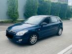 Hyundai i30 diesel, I30, 5 portes, Diesel, Bleu