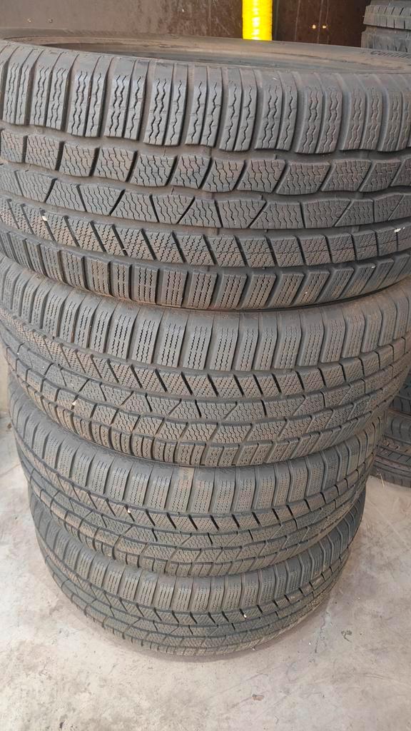 255/50r20 continental 70€ l'unité avec montage et équilibrag, Autos : Divers, Pièces de sport automobile, Enlèvement