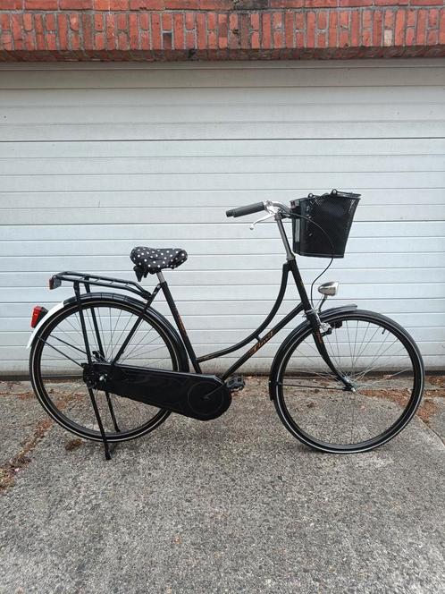 Vrouwenfiets met mandje, Fietsen en Brommers, Fietsen | Dames | Omafietsen, Zo goed als nieuw, Ophalen