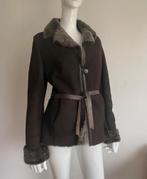 Belle veste d'hiver en fourrure et cuir véritables, Taille 38/40 (M), Alan Gérard, Enlèvement ou Envoi, Comme neuf