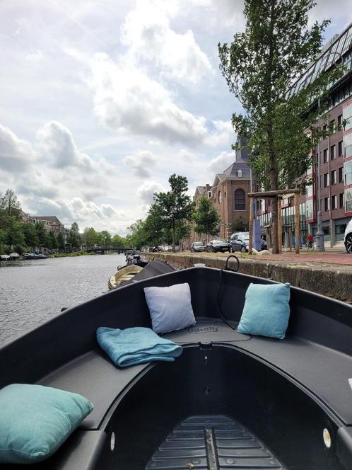 Whaly 450 - almost new (with extra features), Watersport en Boten, Sloepen, Zo goed als nieuw, Tot 10 pk, 3 tot 6 meter, Buitenboordmotor