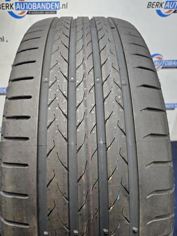 2x Continental Ecocontact 6Q (DEMO) 235/45 R21 101H 235/45/2 beschikbaar voor biedingen