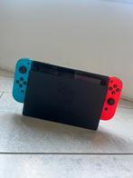 Nintendo Switch (blauw/rood) – Goede staat + dock & lader!, Ophalen, Zo goed als nieuw