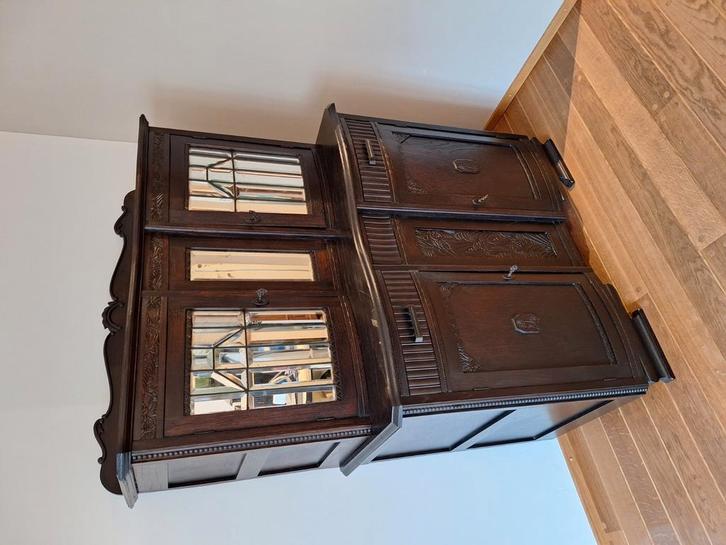 2 armoires anciennes en bois, Antiquités & Art, Antiquités | Meubles | Armoires, Enlèvement