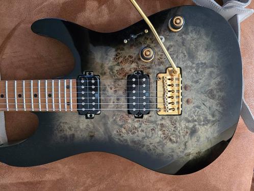 vends Ibanez az + charvel x2, Muziek en Instrumenten, Snaarinstrumenten | Gitaren | Elektrisch, Gebruikt, Ibanez, Ophalen of Verzenden