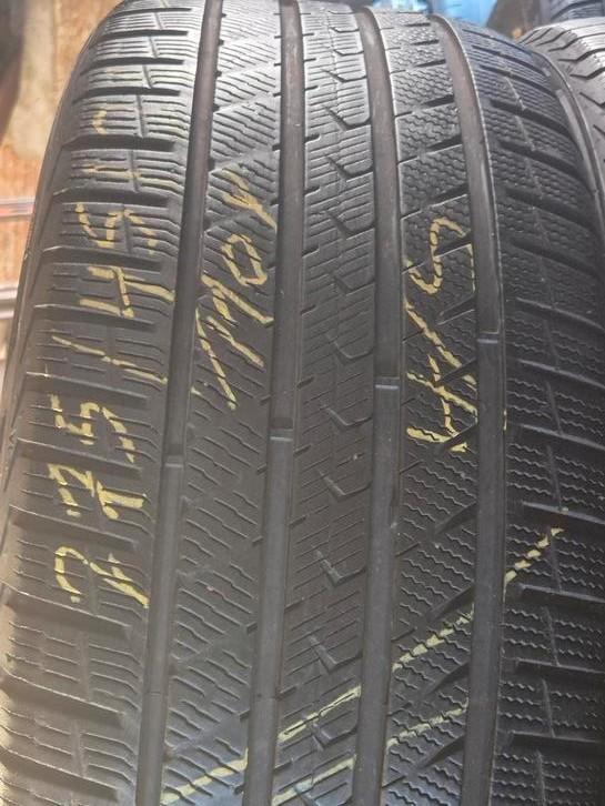 275/45/21, Auto diversen, Autosport-onderdelen, Zo goed als nieuw, Ophalen