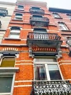 Immeuble te koop in Molenbeek-Saint-Jean, 350 m², Vrijstaande woning, 222 kWh/m²/jaar