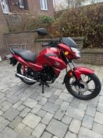 STRIKT NIEUWE HONDA CB125F! SLECHTS 250 KM, Motoren, Motoren | KTM, Particulier, 125 cc, 11 kW of minder, ABS
