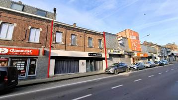 Maison à vendre à Courcelles, 4 chambres beschikbaar voor biedingen