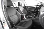 Skoda Octavia Combi *1ste Eigenaar*Navigatie*DAB*Trekhaak*, Auto's, Skoda, Voorwielaandrijving, Stof, Bedrijf, 5 deurs