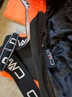 skivest en skibroek maar 140, Enfants & Bébés, Vêtements enfant | Taille 140, Enlèvement, Pantalon