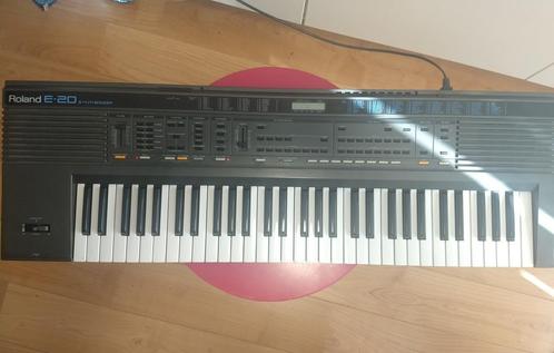 Roland E-20, Muziek en Instrumenten, Keyboards, Gebruikt, Roland, Ophalen of Verzenden