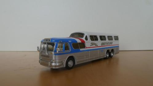 1/87 Classic Metal Works USA Bus GREYHOUND SCENICRUISER NY, Hobby en Vrije tijd, Modelauto's | 1:87, Zo goed als nieuw, Bus of Vrachtwagen